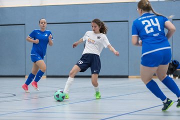 Bild 324 - B-Juniorinnen 2 Loewinnen Cup